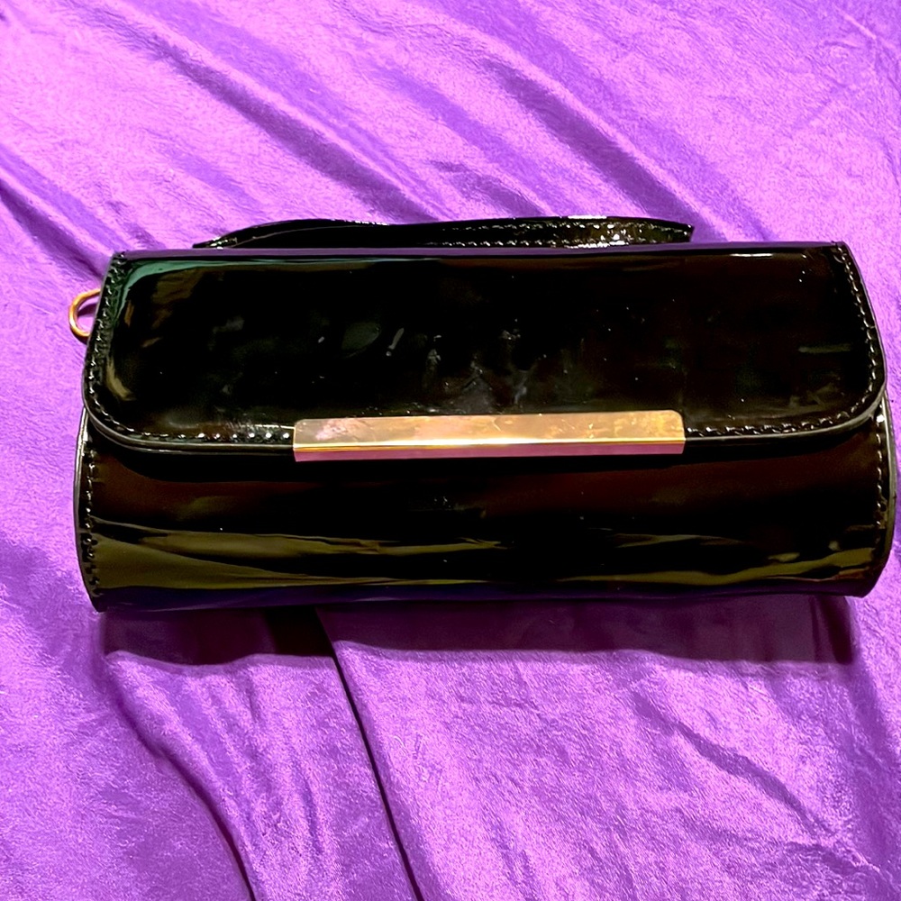 Vintage patent leather Clutch with attached Strap
